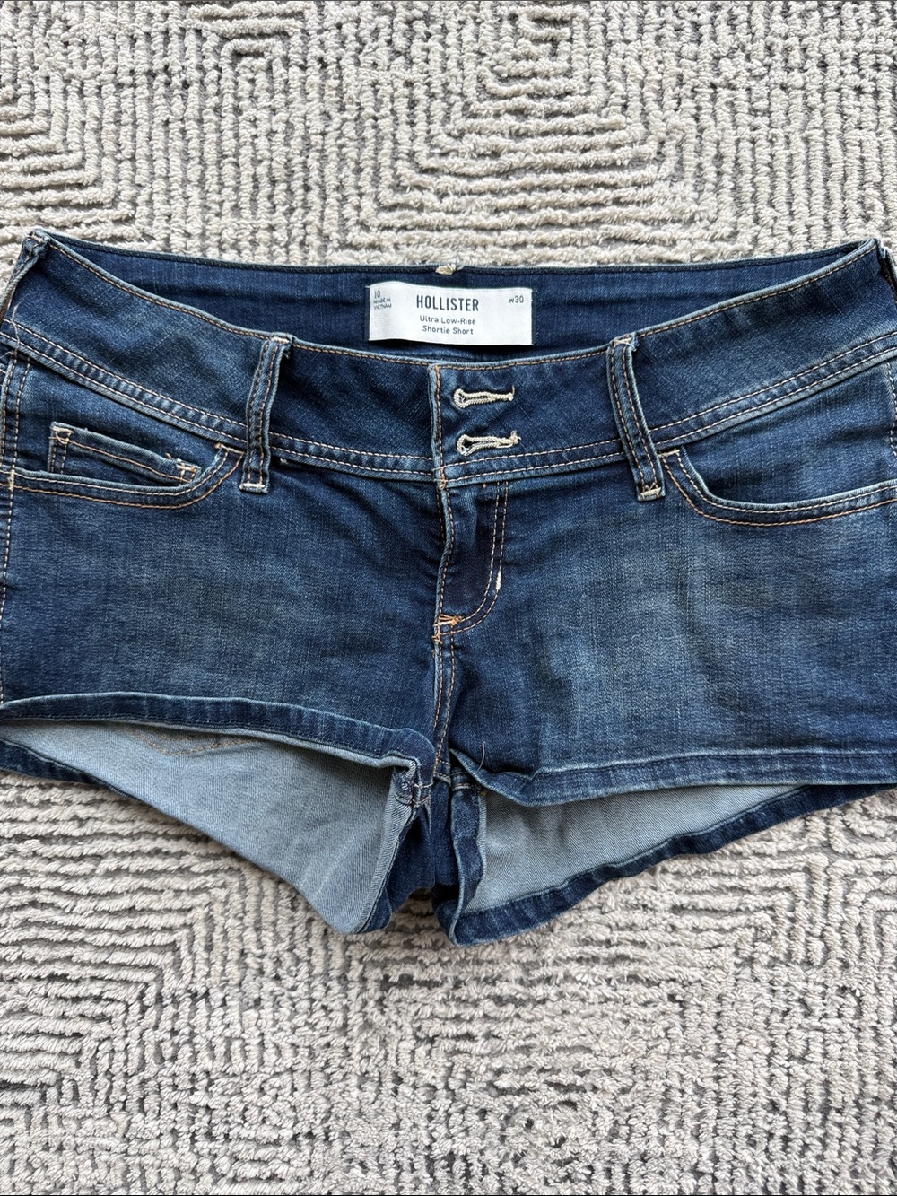 Hollister Women's Dark Wash Denim Cutoff Shorts